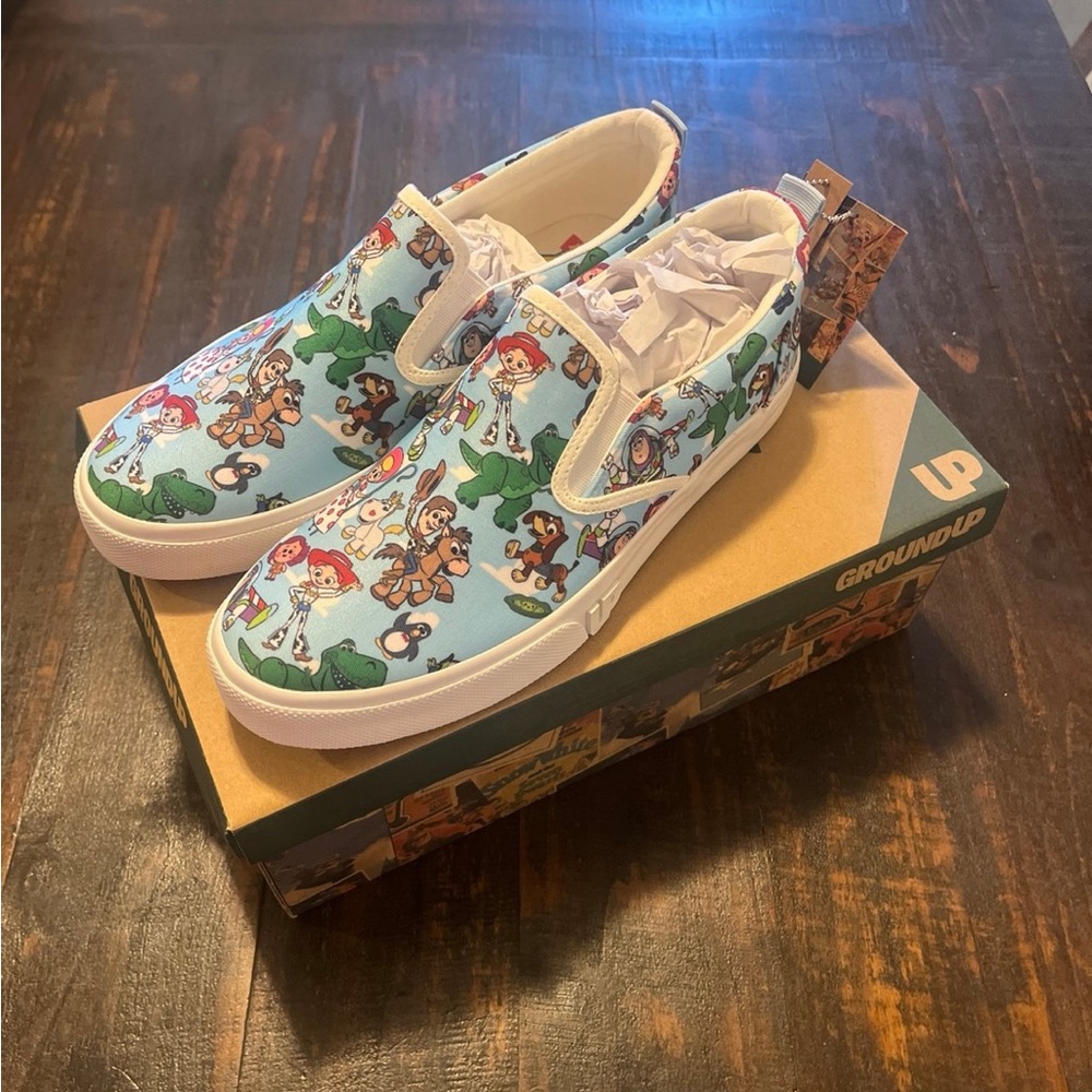 Cartoon Character Slip-On Shoes - Blue
